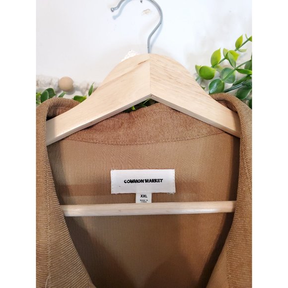 Common Market Brown Cord Button Up Top - Picture 5 of 6